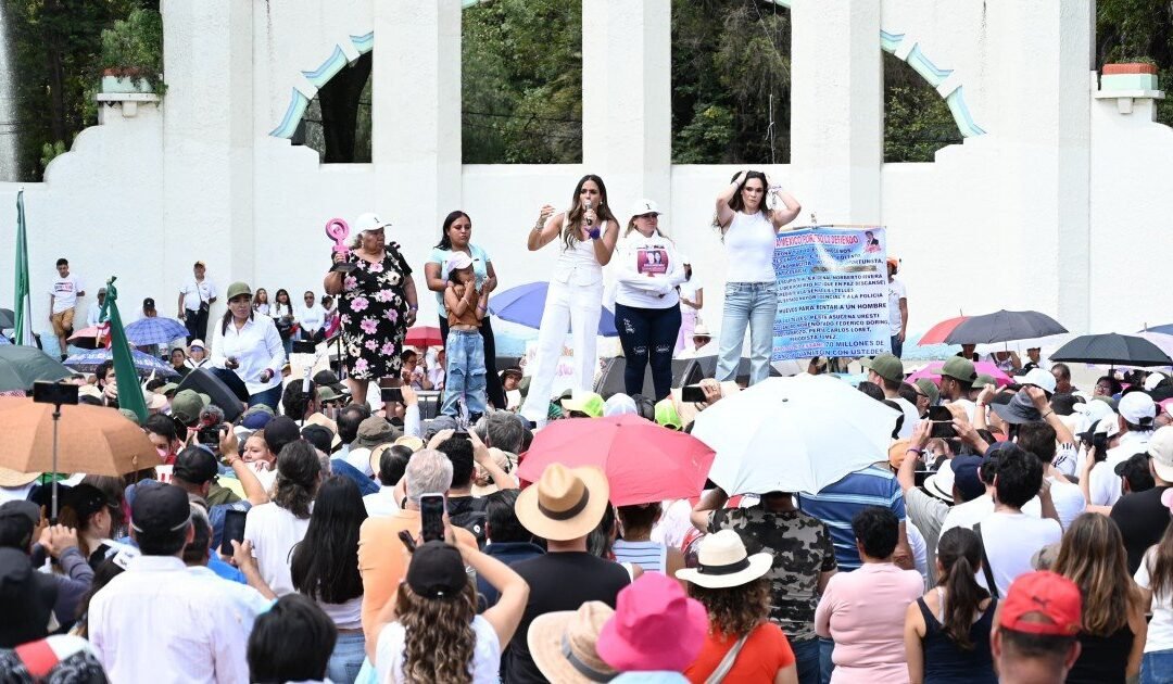 Alessandra Rojo de la Vega encabeza multitudinaria marcha de ‘La Resistencia’ en Ciudad de México