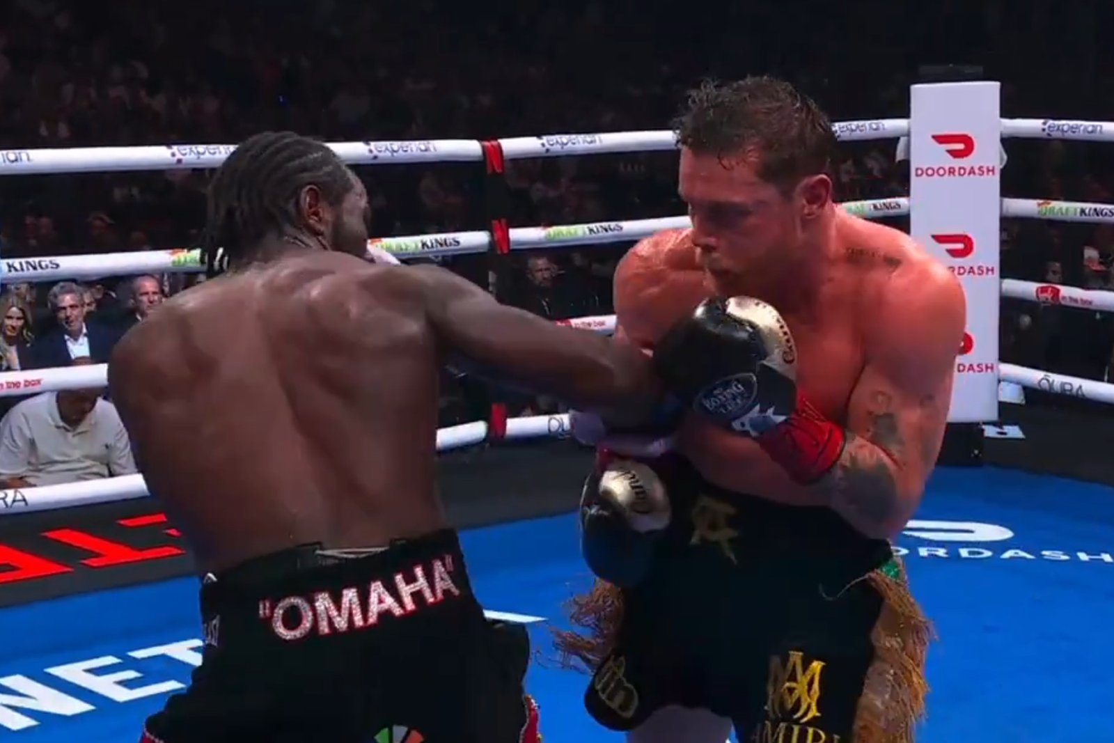 Terence Crawford derrota por decisión unánime a Saúl 'Canelo' Álvarez en Las Vegas